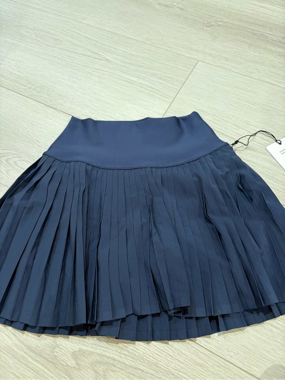 Alo skirt